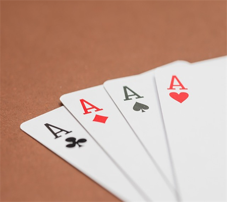Rút Tiền Dễ Dàng Và Nhanh Chóng Từ 8Xbet